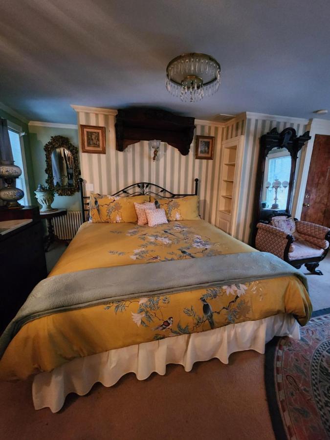 House Of 1833 Bed And Breakfast Mystic Exterior photo